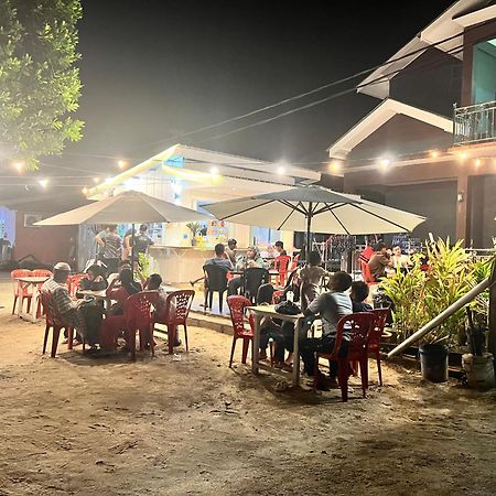 Perhentian Mama'S Hotel Kampong Pasir Hantu Exterior photo